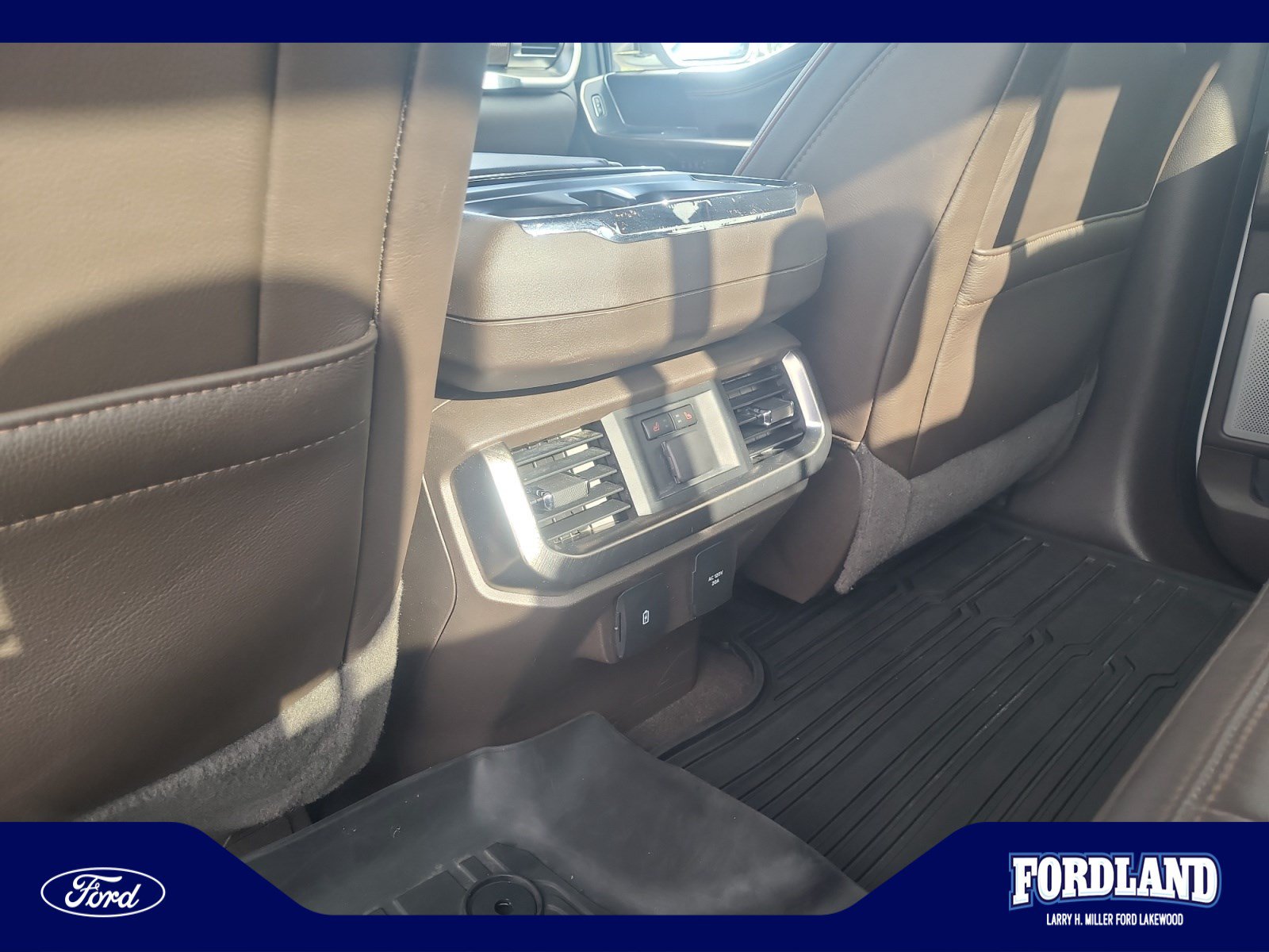 Used 2022 Ford F150 King Ranch w/ Equipment Group 601A High AWD/4WD image 32