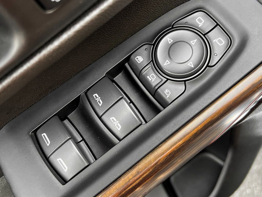 Used 2023 Chevrolet Silverado 2500 High Country image 27