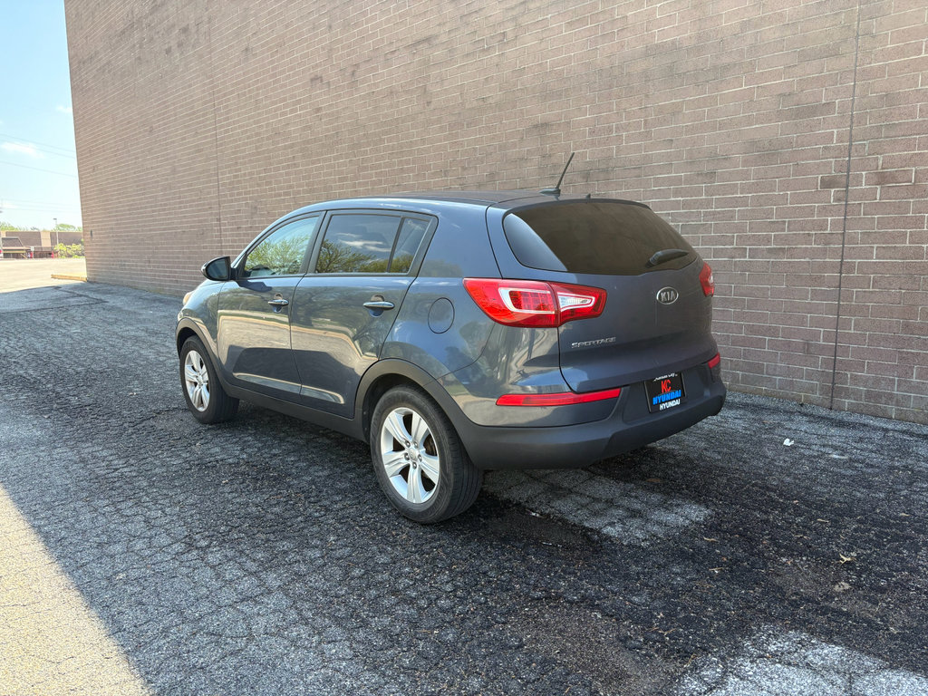 Used 2012 Kia Sportage LX image 3