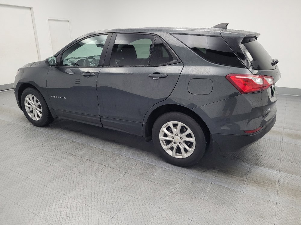 Used 2020 Chevrolet Equinox LS w/ LS Convenience Package image 3