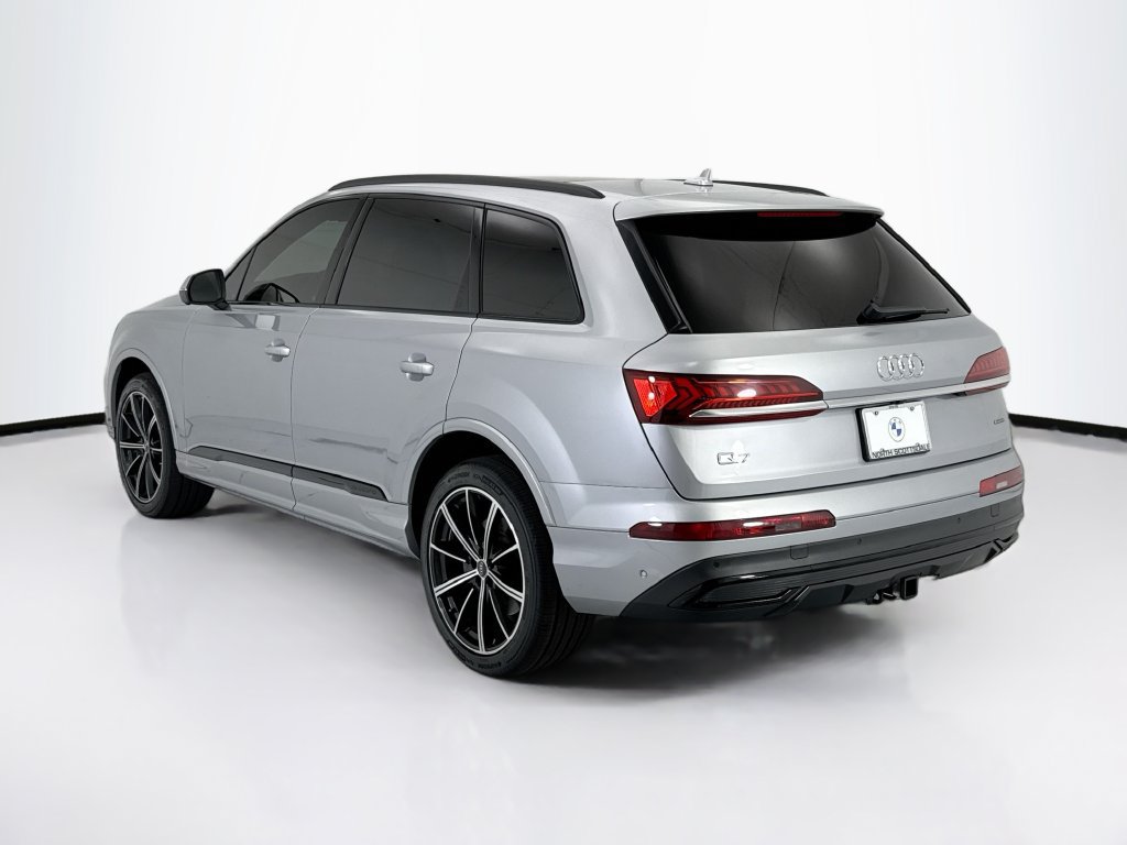Used 2020 Audi Q7 3.0T Premium Plus w/ Premium Plus Package AWD/4WD image 7