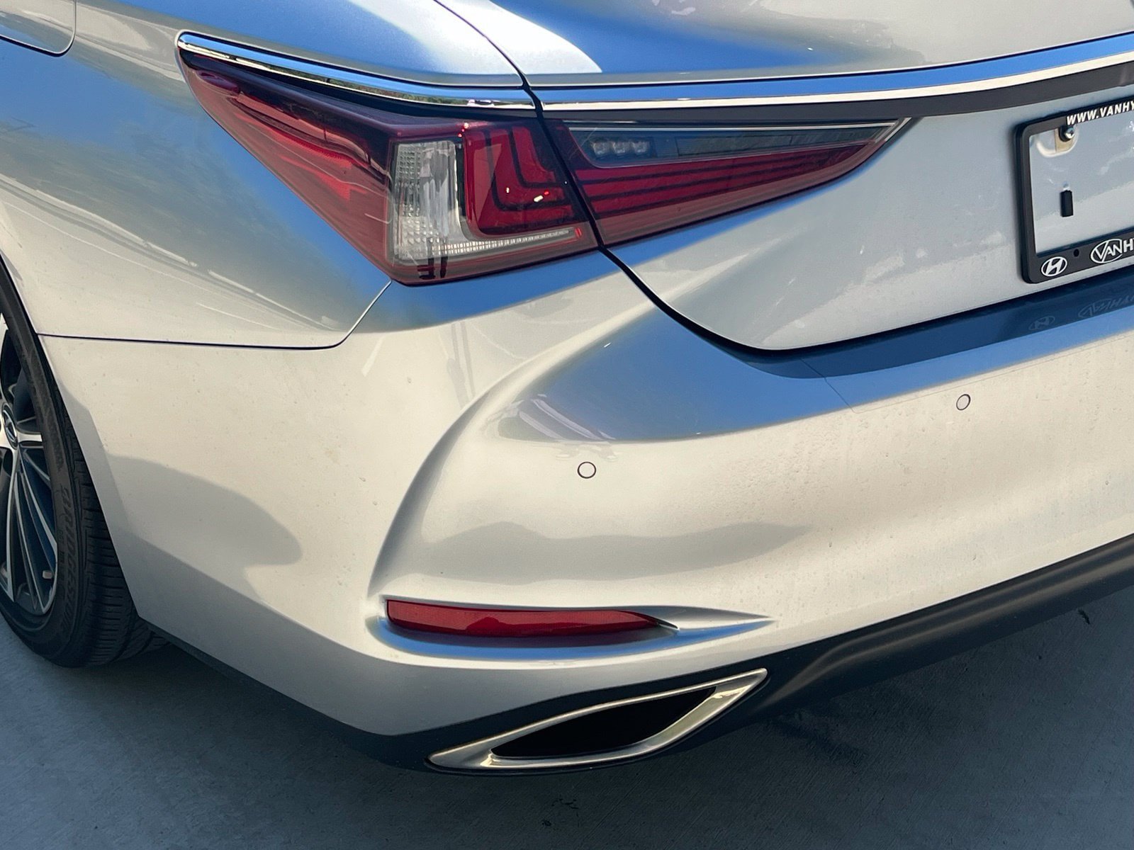 Used 2022 Lexus ES 350 w/ Premium Package FWD image 12
