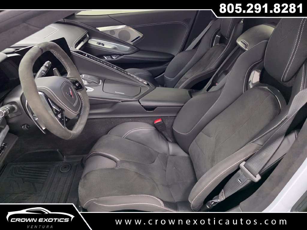 Used 2024 Chevrolet Corvette Stingray Premium Conv w/ Z51 Performance Package RWD image 23