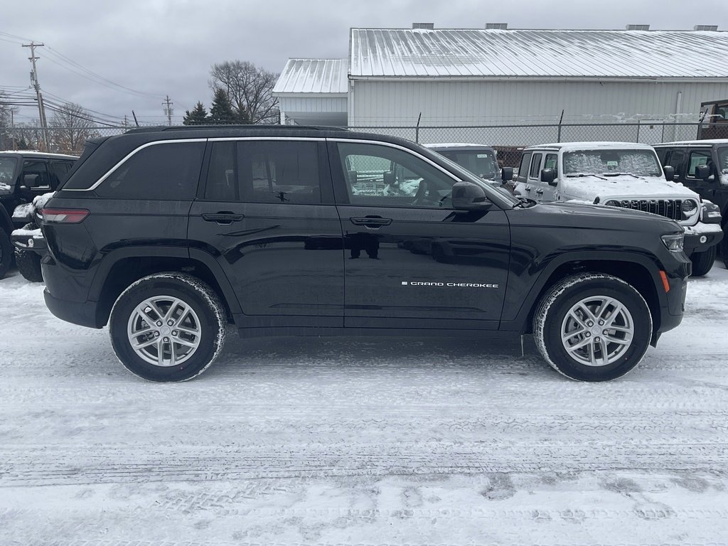 New 2026 Jeep Grand Cherokee 4WD image 4