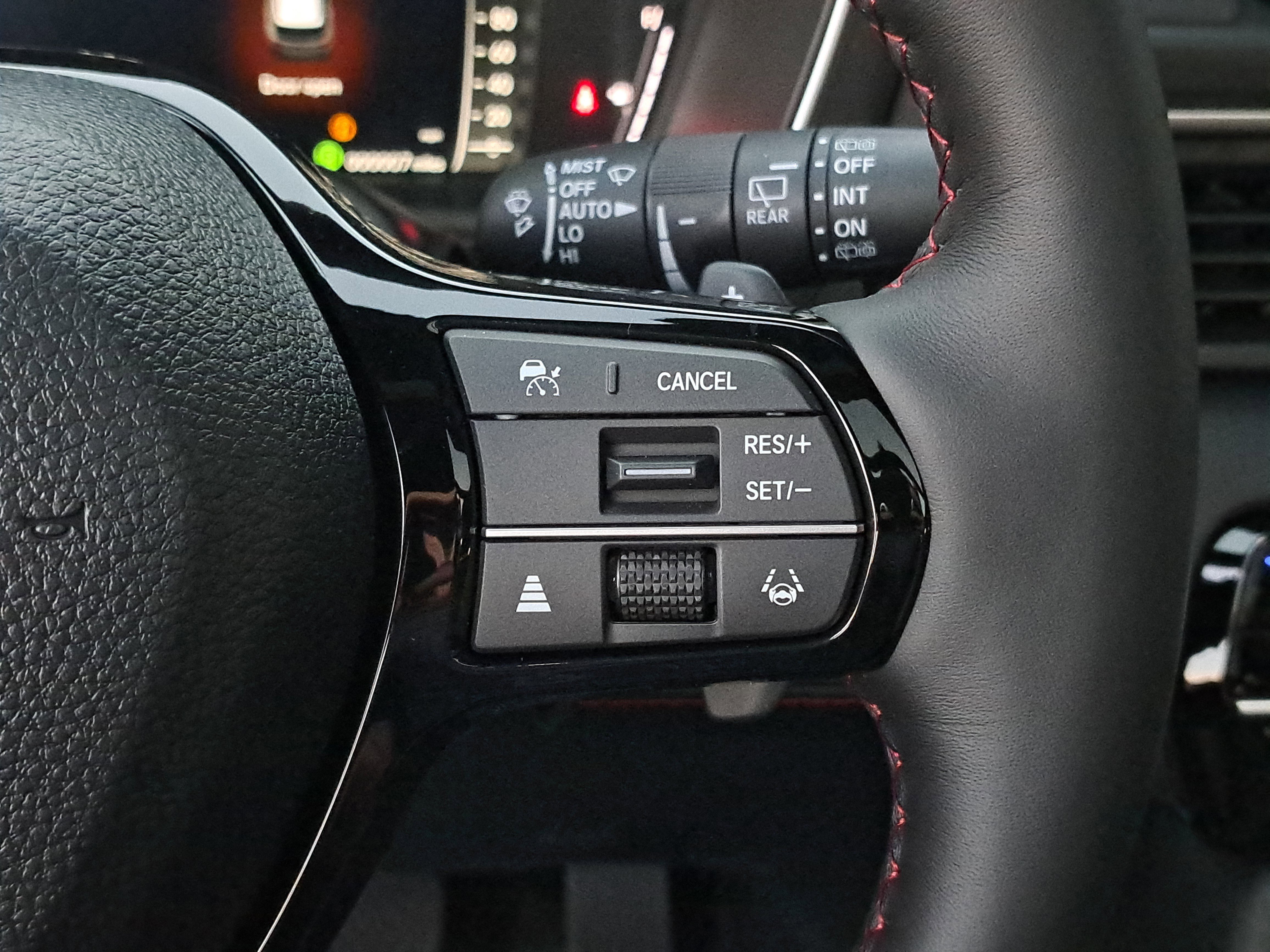 New 2025 Honda Pilot Black Edition image 25