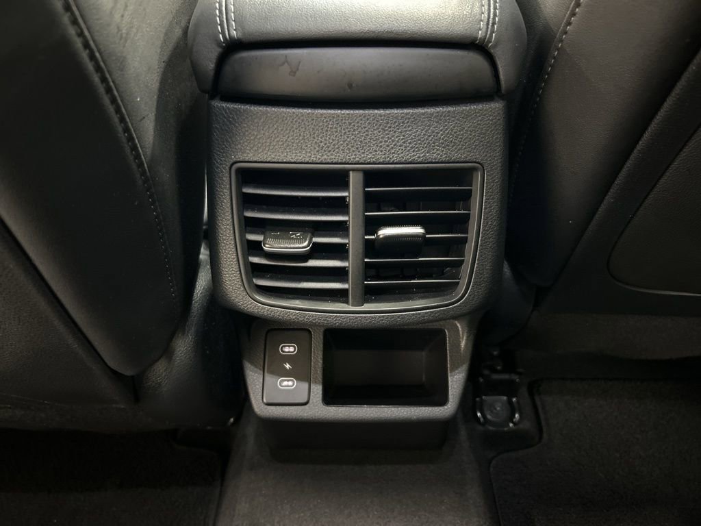 Used 2024 Kia Seltos EX AWD/4WD image 28