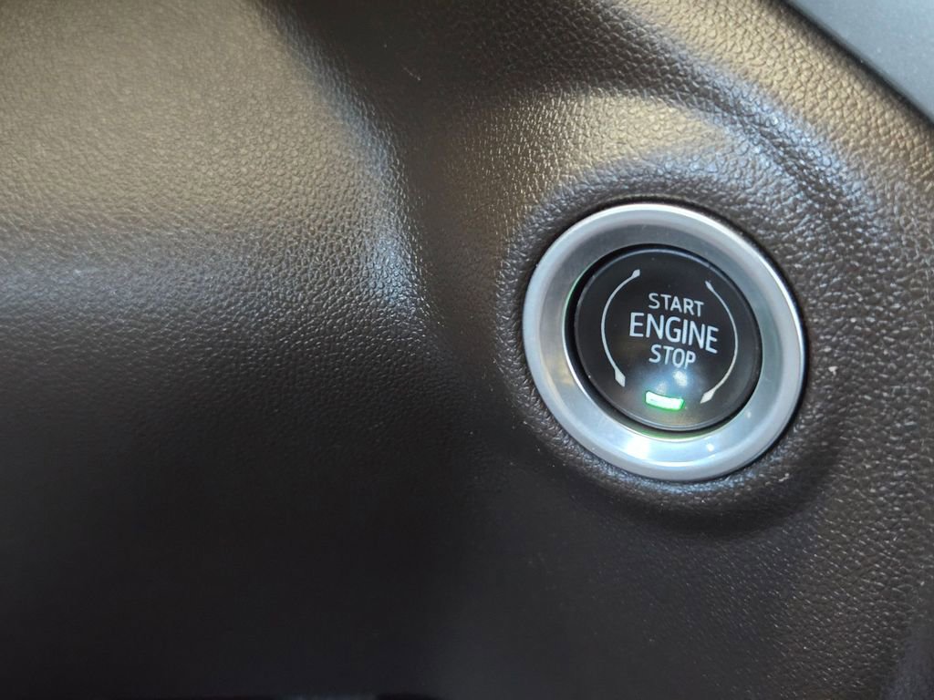 Used 2023 Chevrolet Silverado 2500 LTZ w/ LTZ Premium Package AWD/4WD image 21