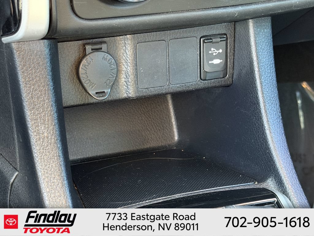 Certified 2018 Toyota Corolla L w/ Carpet Mat Package (TMS) FWD image 28
