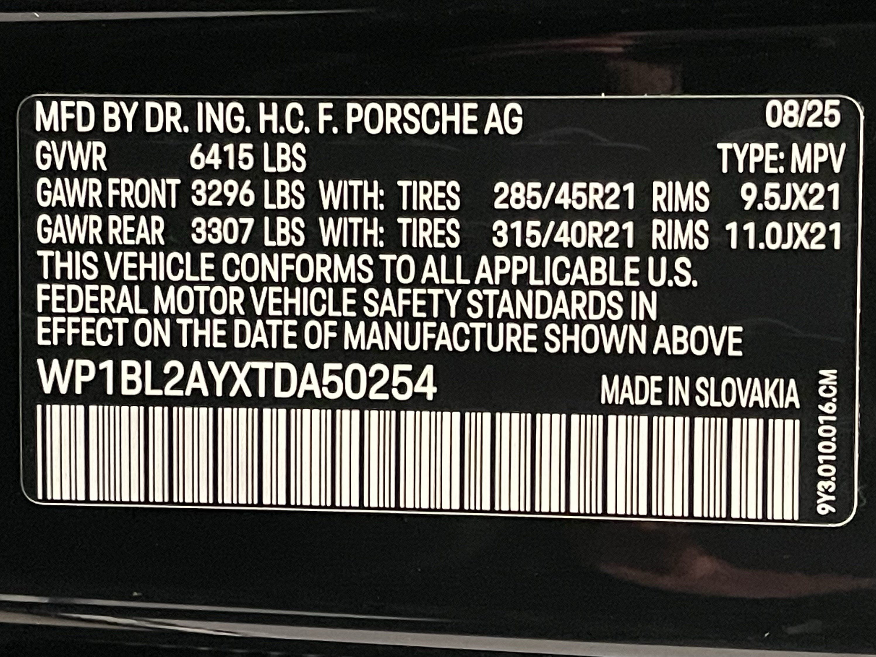 Used 2026 Porsche Cayenne S AWD/4WD image 25