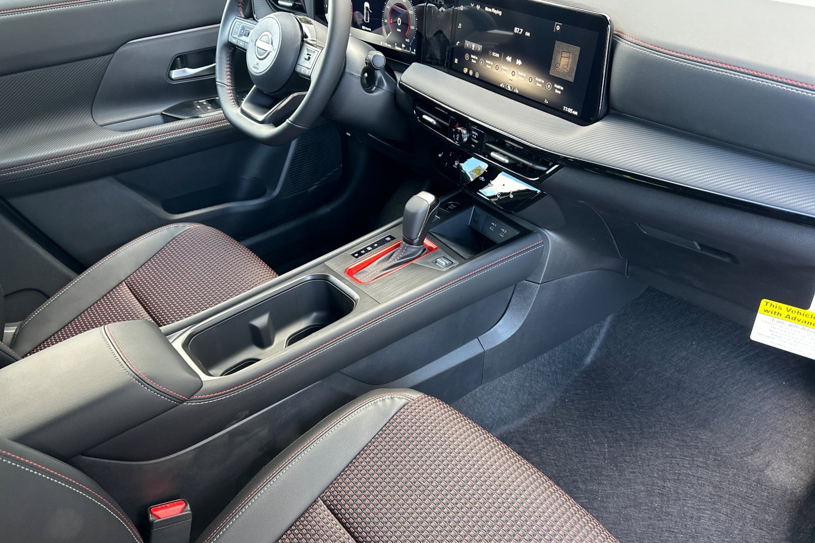 New 2026 Nissan Kicks SR w/ Cold Weather Package image 13