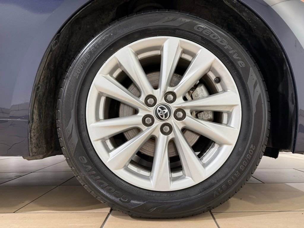 Certified 2024 Toyota Corolla LE image 9