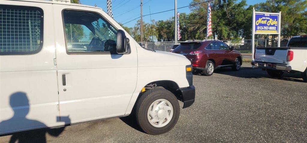 Used 2013 Ford E-150 and Econoline 150 RWD image 4