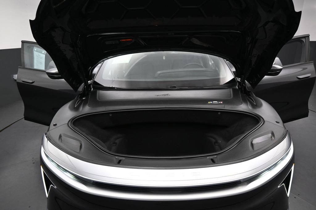 Used 2024 Lucid Air Pure RWD image 19