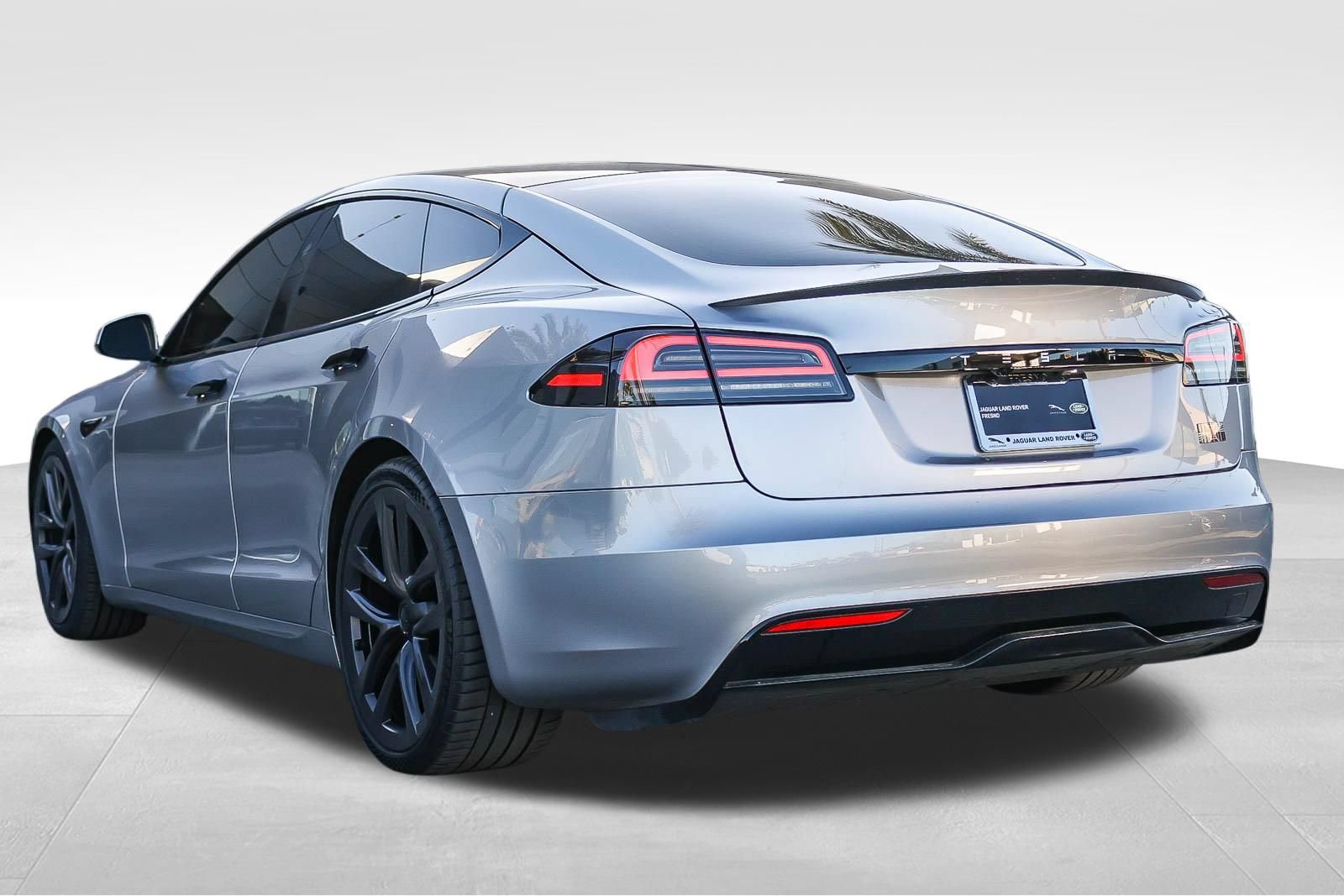 Used 2025 Tesla Model S Plaid AWD/4WD image 7