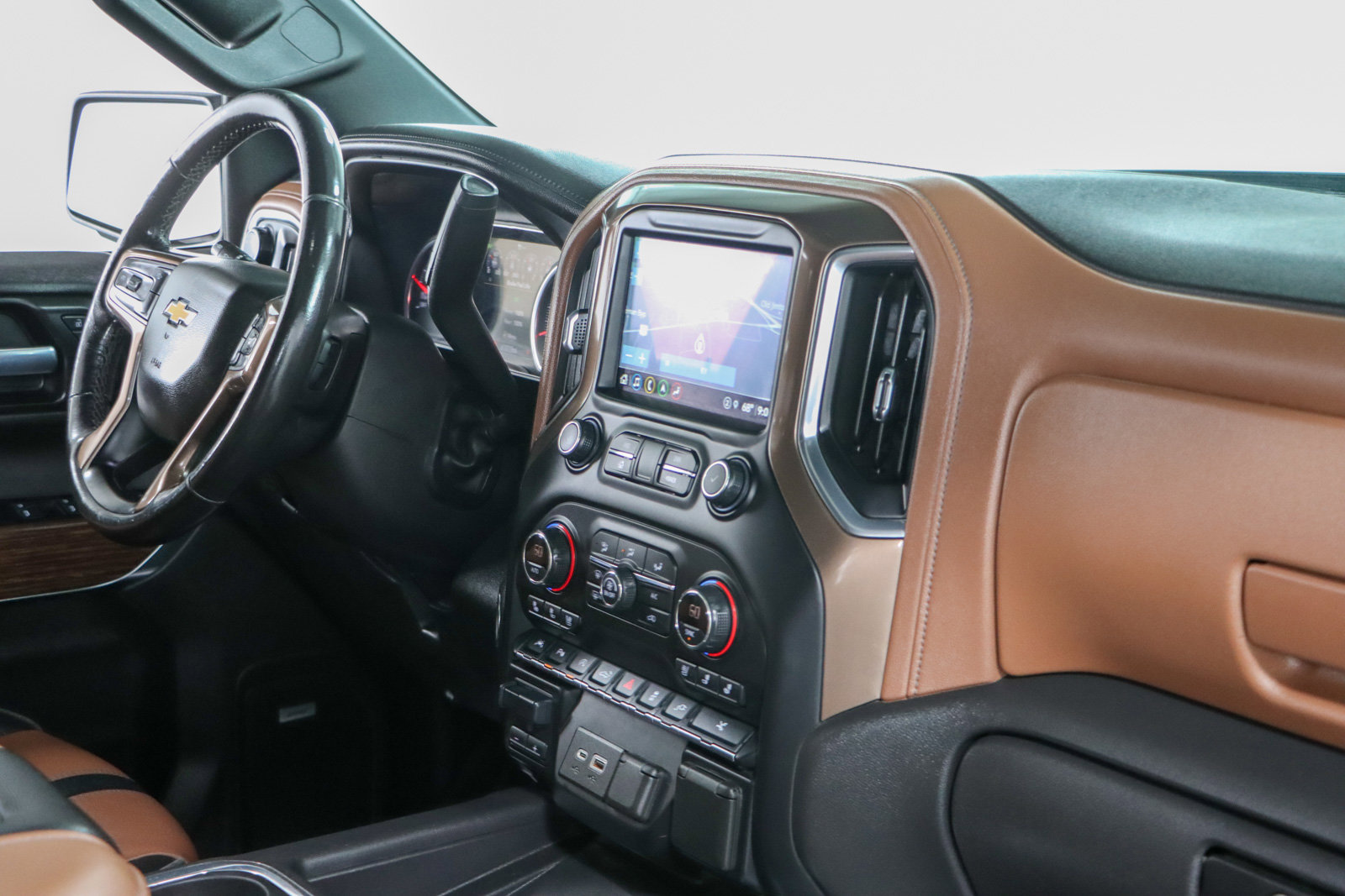 Used 2021 Chevrolet Silverado 1500 High Country image 29