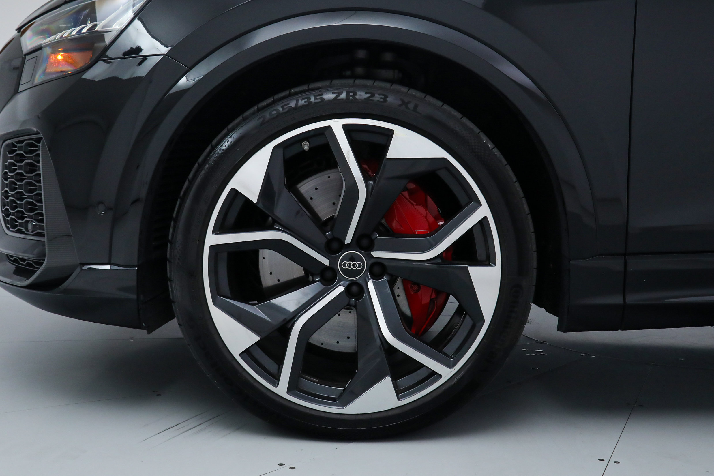 Used 2024 Audi RS Q8 AWD/4WD image 41