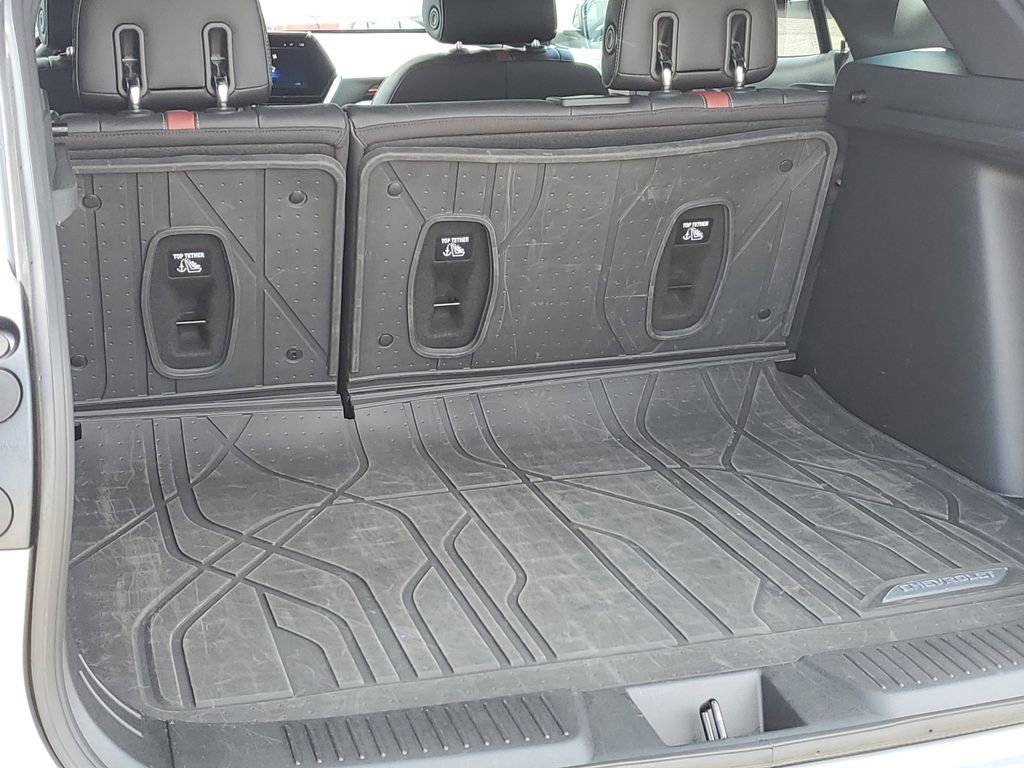 Used 2024 Chevrolet Trax RS w/ Sunroof Package image 36