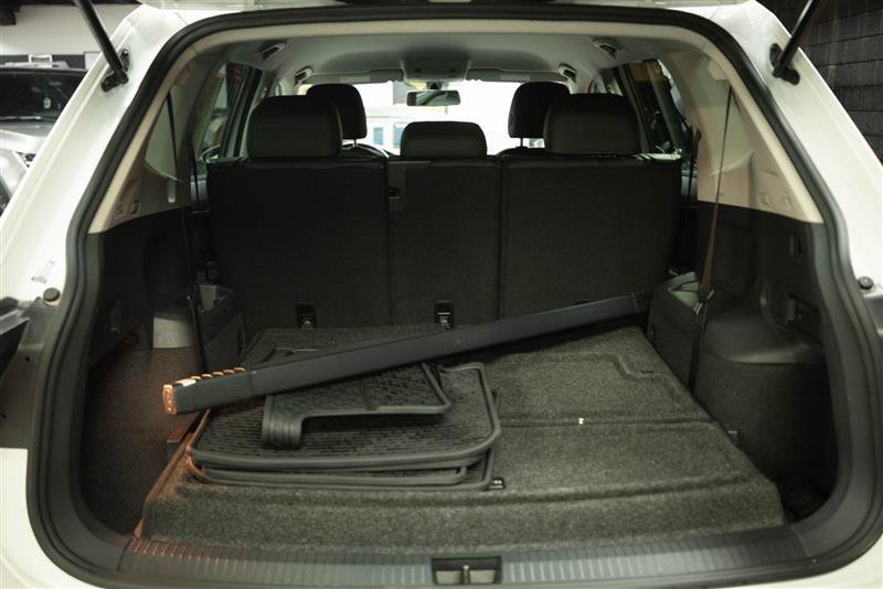Used 2019 Volkswagen Tiguan SE FWD image 7