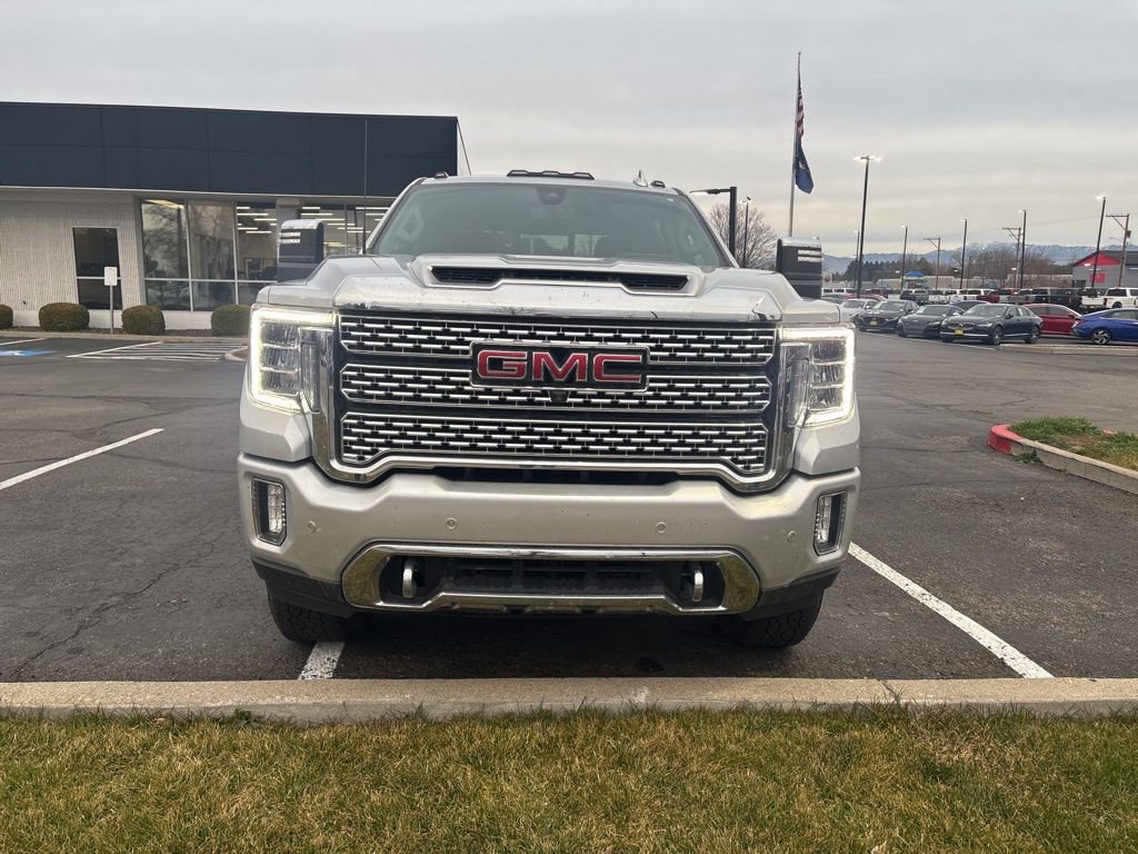 Used 2022 GMC Sierra 2500 Denali w/ Denali Ultimate Package image 8