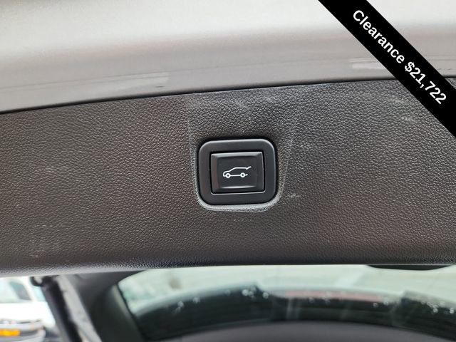 Used 2022 Chevrolet Blazer LT image 32
