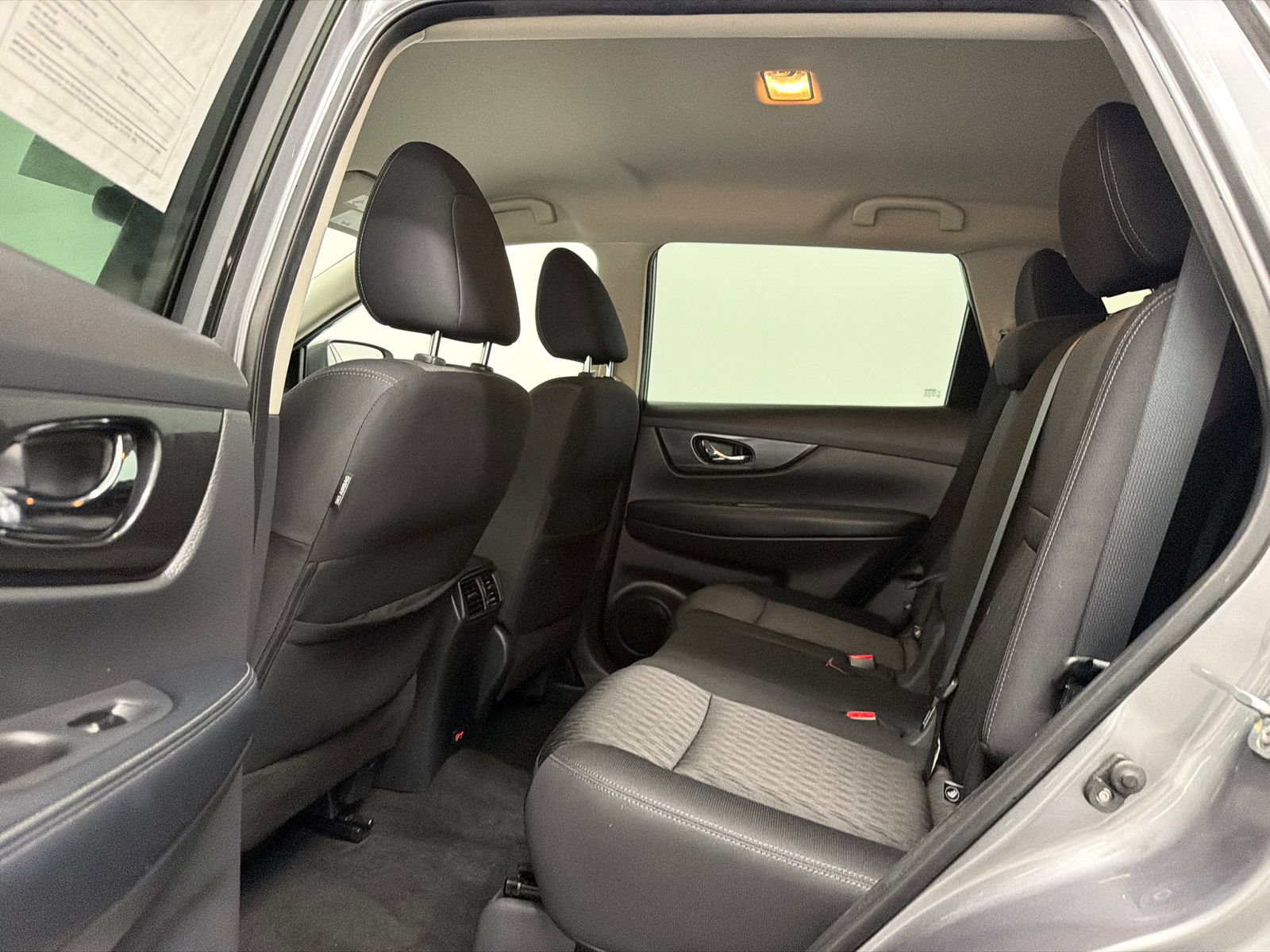 Used 2020 Nissan Rogue S w/ Special Edition Package AWD/4WD image 15