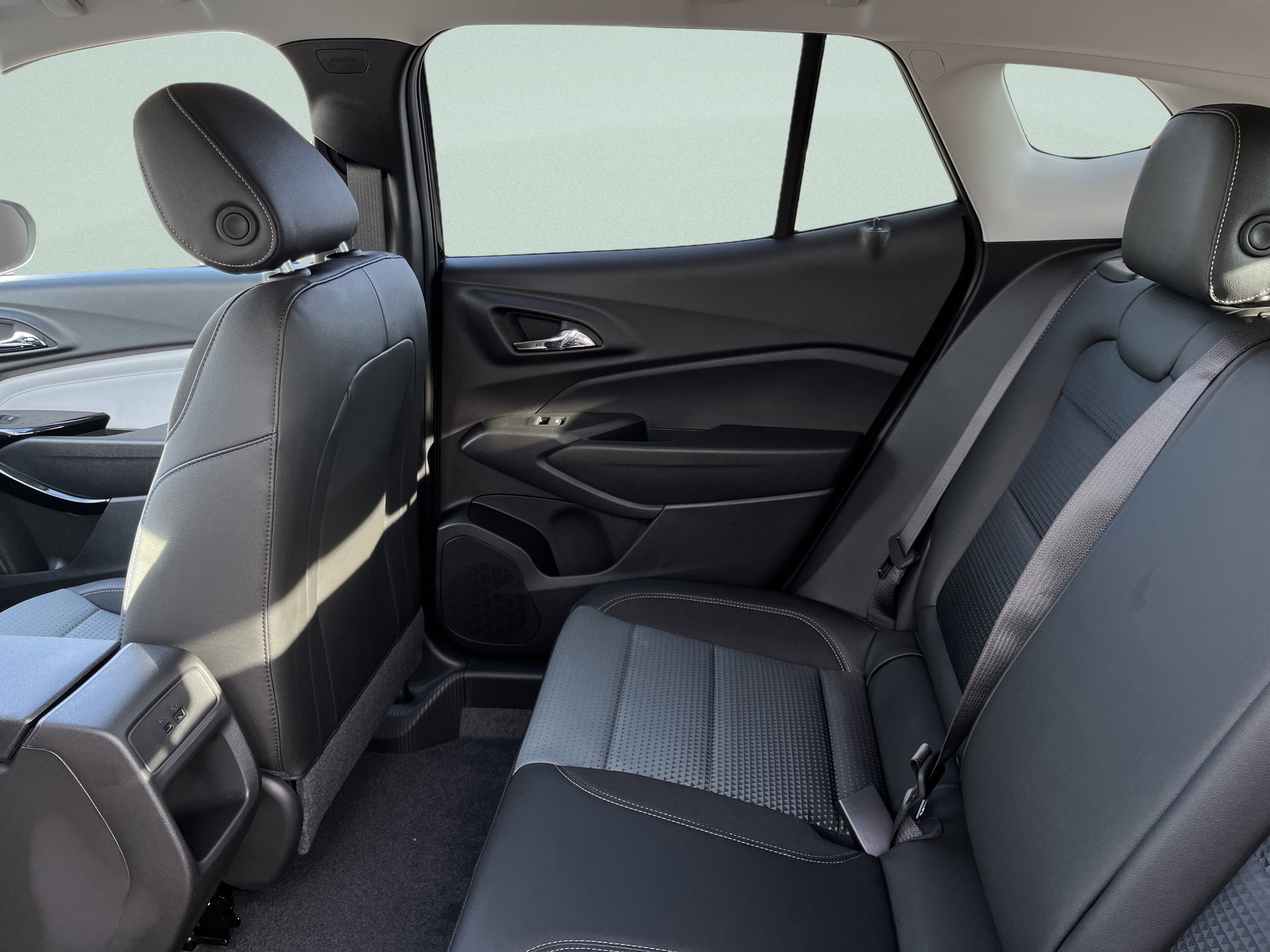 New 2026 Chevrolet Trax LT image 18