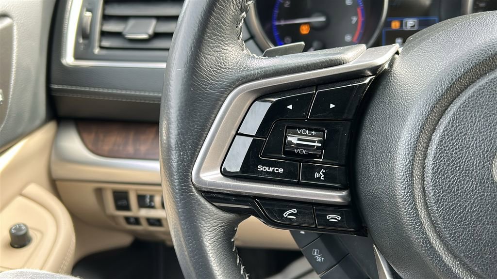 Used 2018 Subaru Outback 3.6R Limited image 14