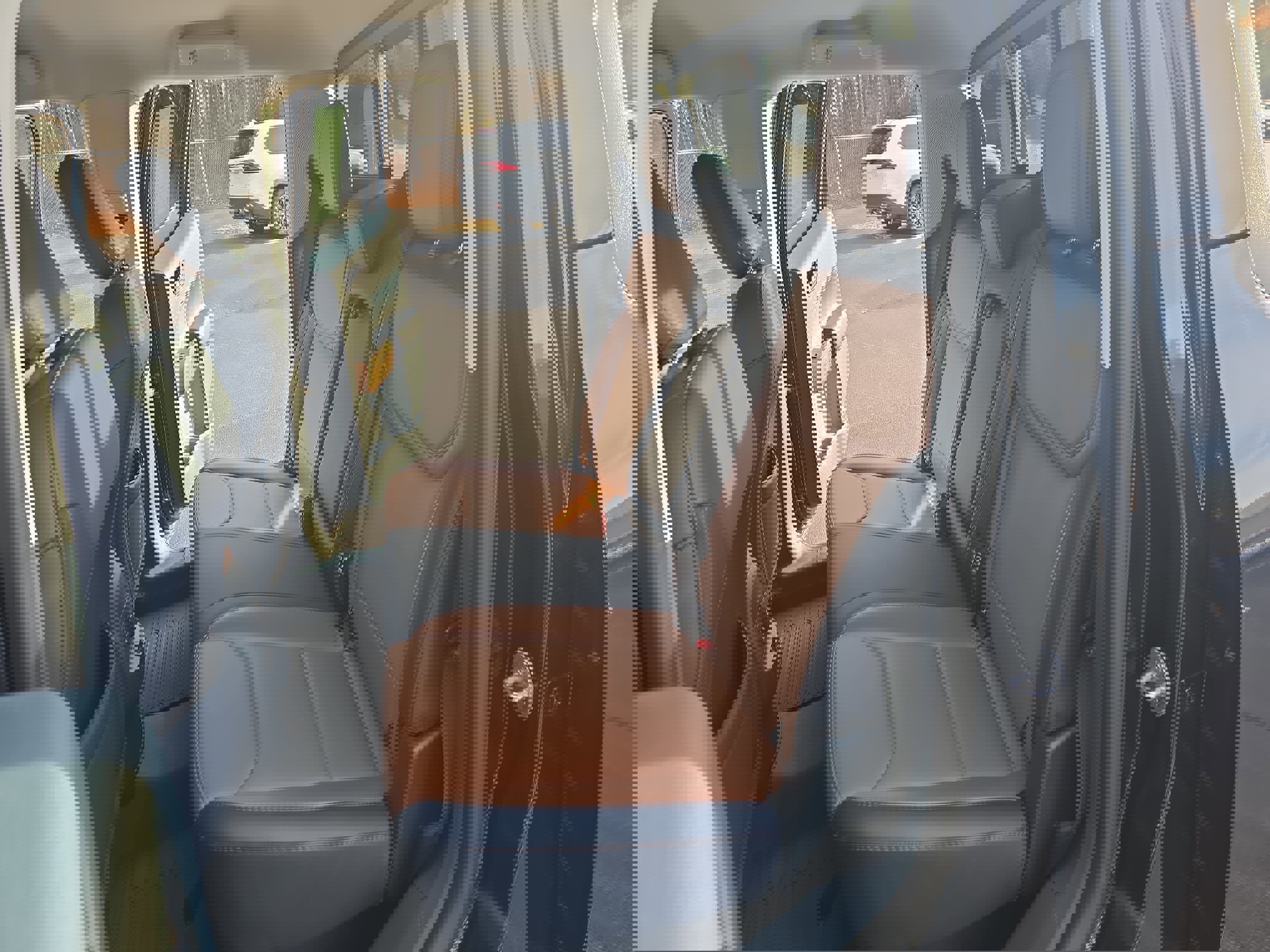 Used 2023 Ford Maverick Lariat w/ Lariat Luxury Package image 16