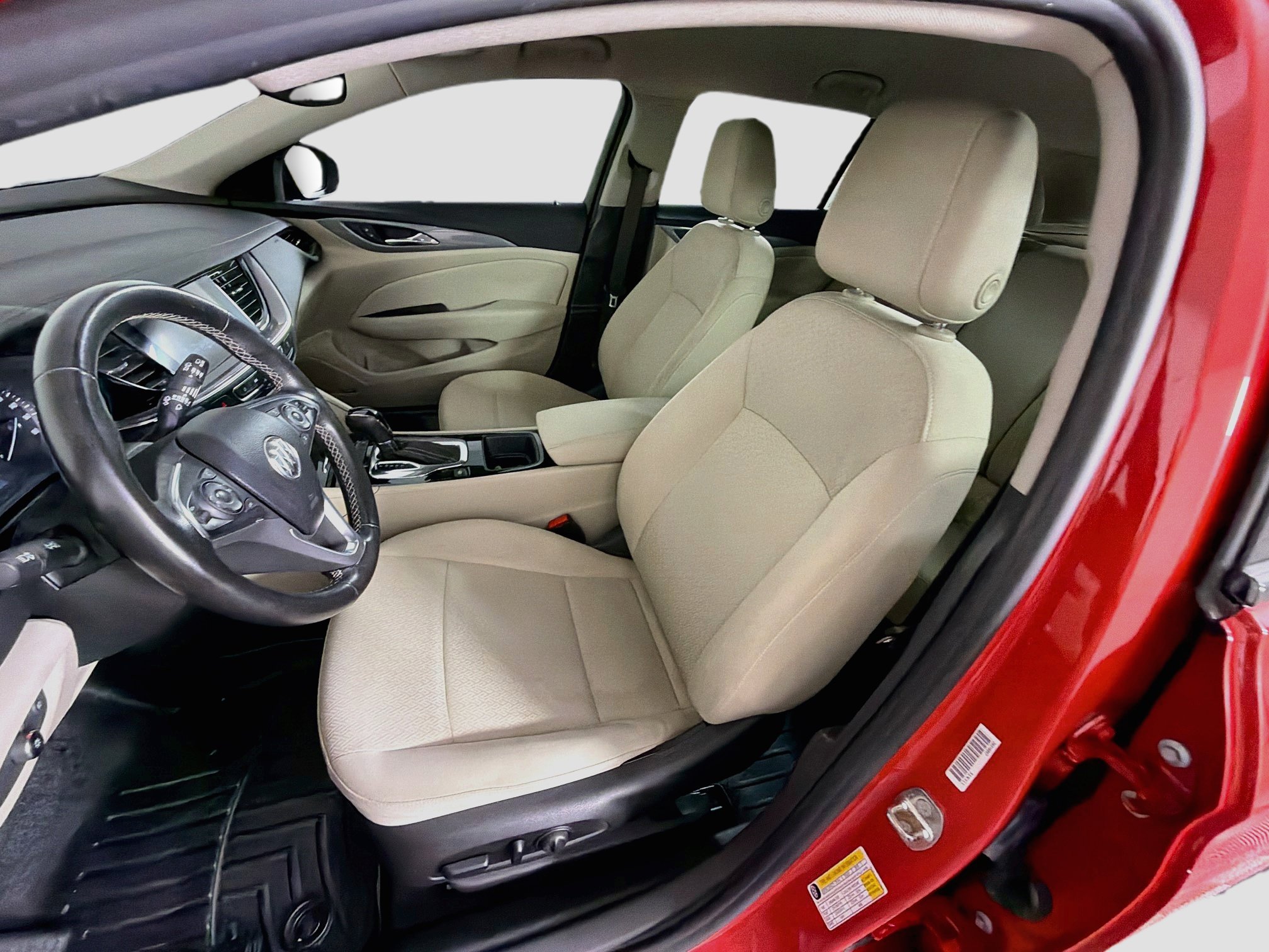 Used 2018 Buick Regal Preferred w/ Sights and Sounds Package AWD/4WD image 13
