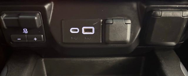 Used 2021 Chevrolet Silverado 1500 LT Trail Boss w/ Convenience Package II image 35