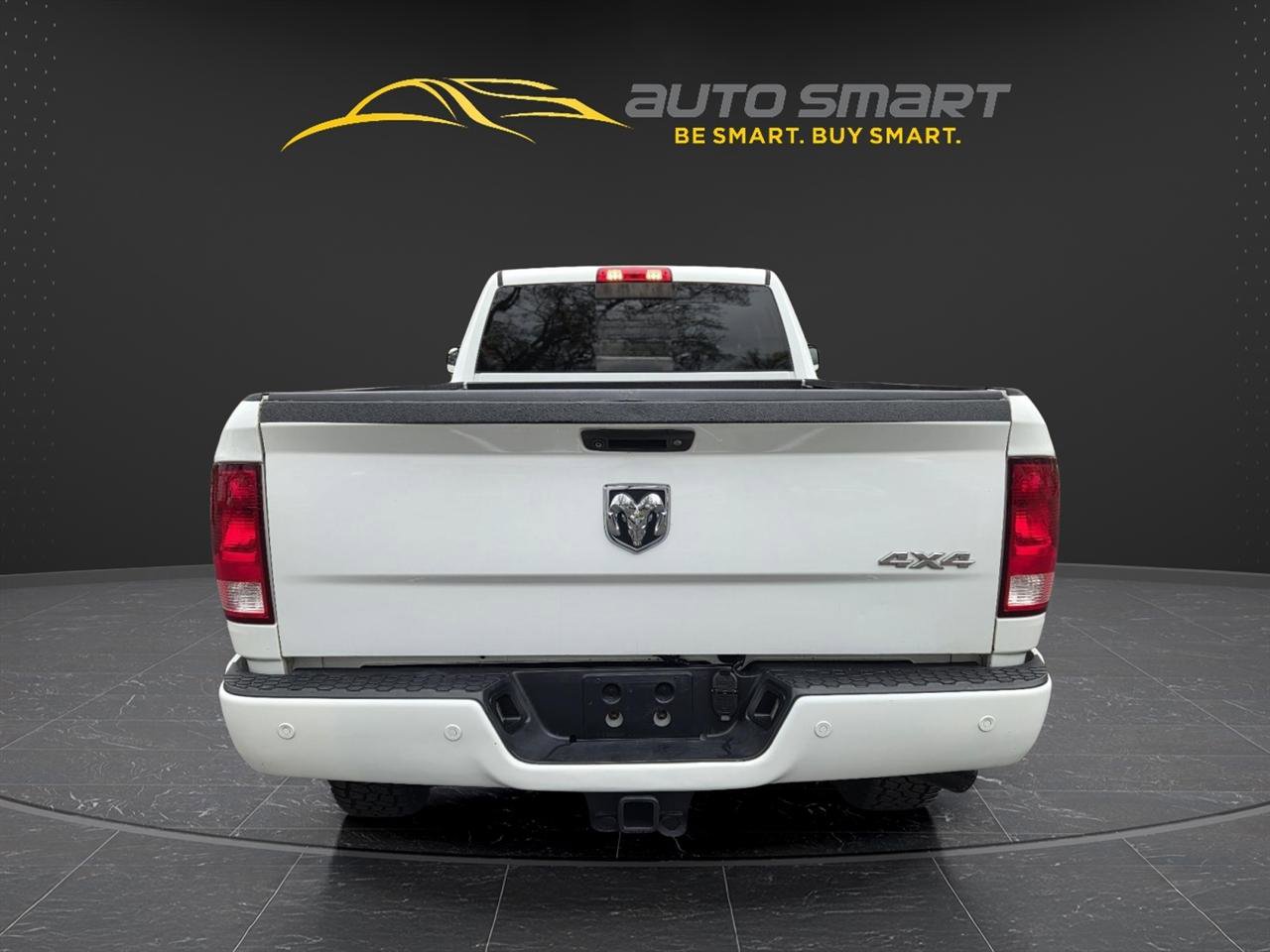 Used 2018 RAM 2500 Big Horn w/ Sport Appearance Group AWD/4WD image 4
