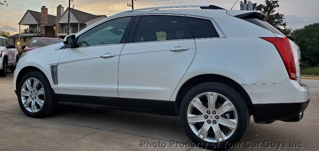 Used 2015 Cadillac SRX Luxury image 20