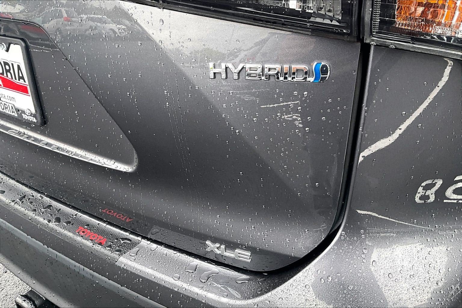 Used 2023 Toyota Highlander XLE AWD/4WD image 8