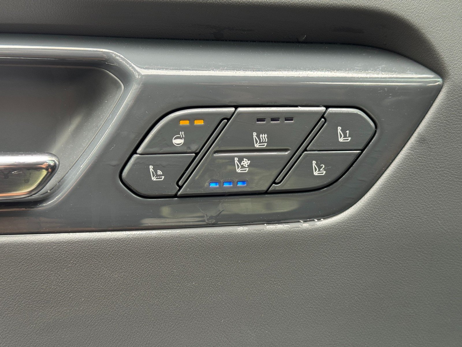 Used 2025 Kia EV9 GT-Line AWD/4WD image 19