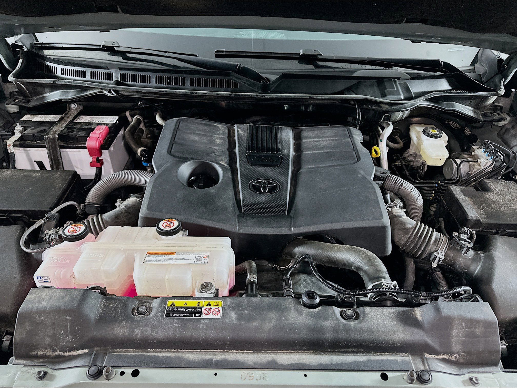 Used 2023 Toyota Tundra SR5 w/ TRD Off-Road Package image 32