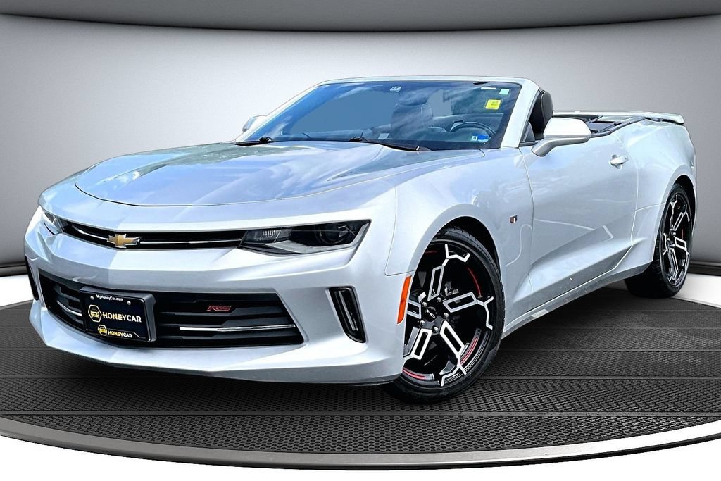 Used 2018 Chevrolet Camaro LT w/ RS Package RWD image 3