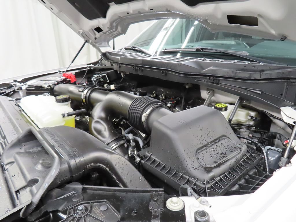 Used 2025 Ford F150 Lariat AWD/4WD image 24