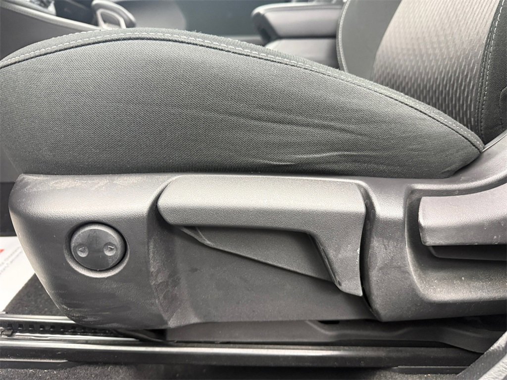 Used 2022 Mitsubishi Outlander ES image 13