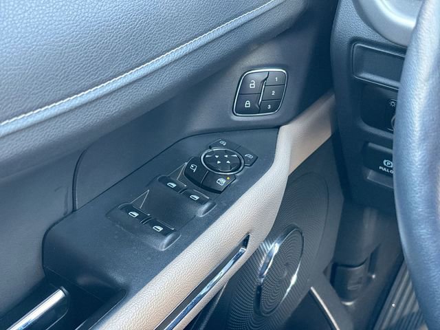 Used 2024 Ford Expedition XLT image 34