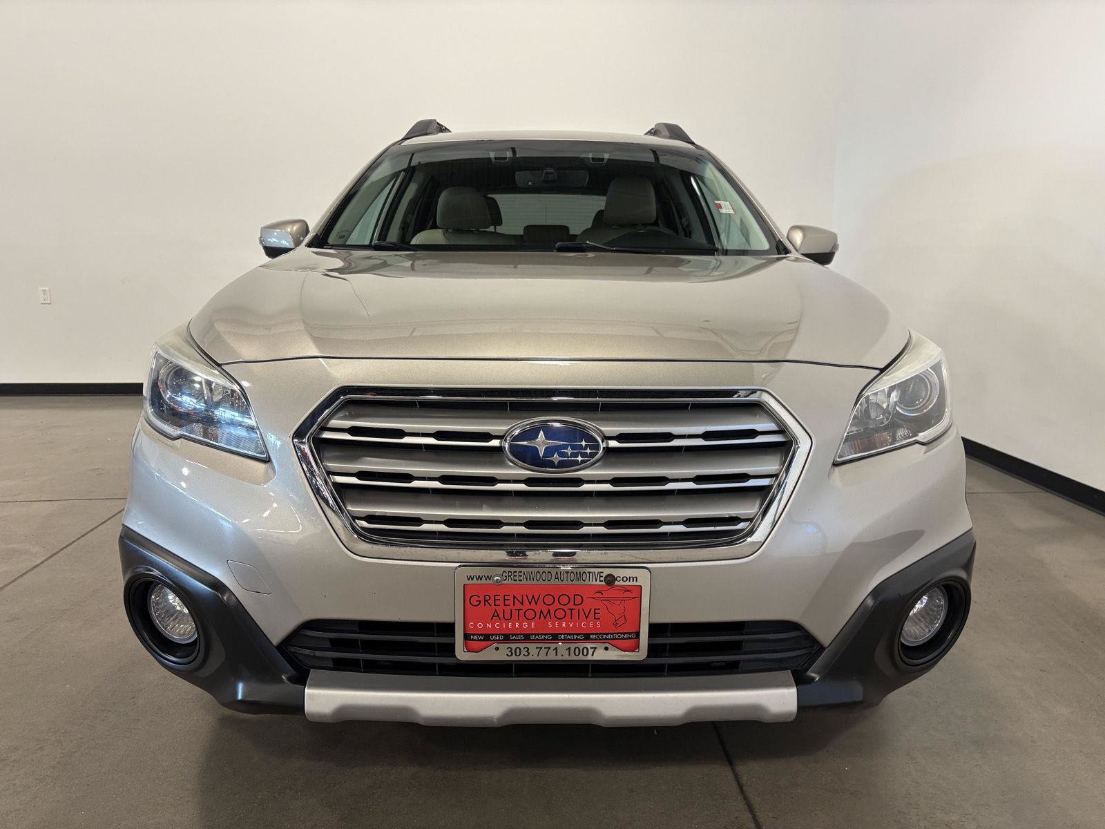 Used 2017 Subaru Outback 2.5i Limited AWD/4WD image 9