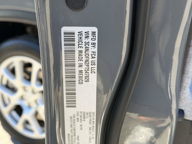 Certified 2023 Jeep Compass Latitude AWD/4WD image 18