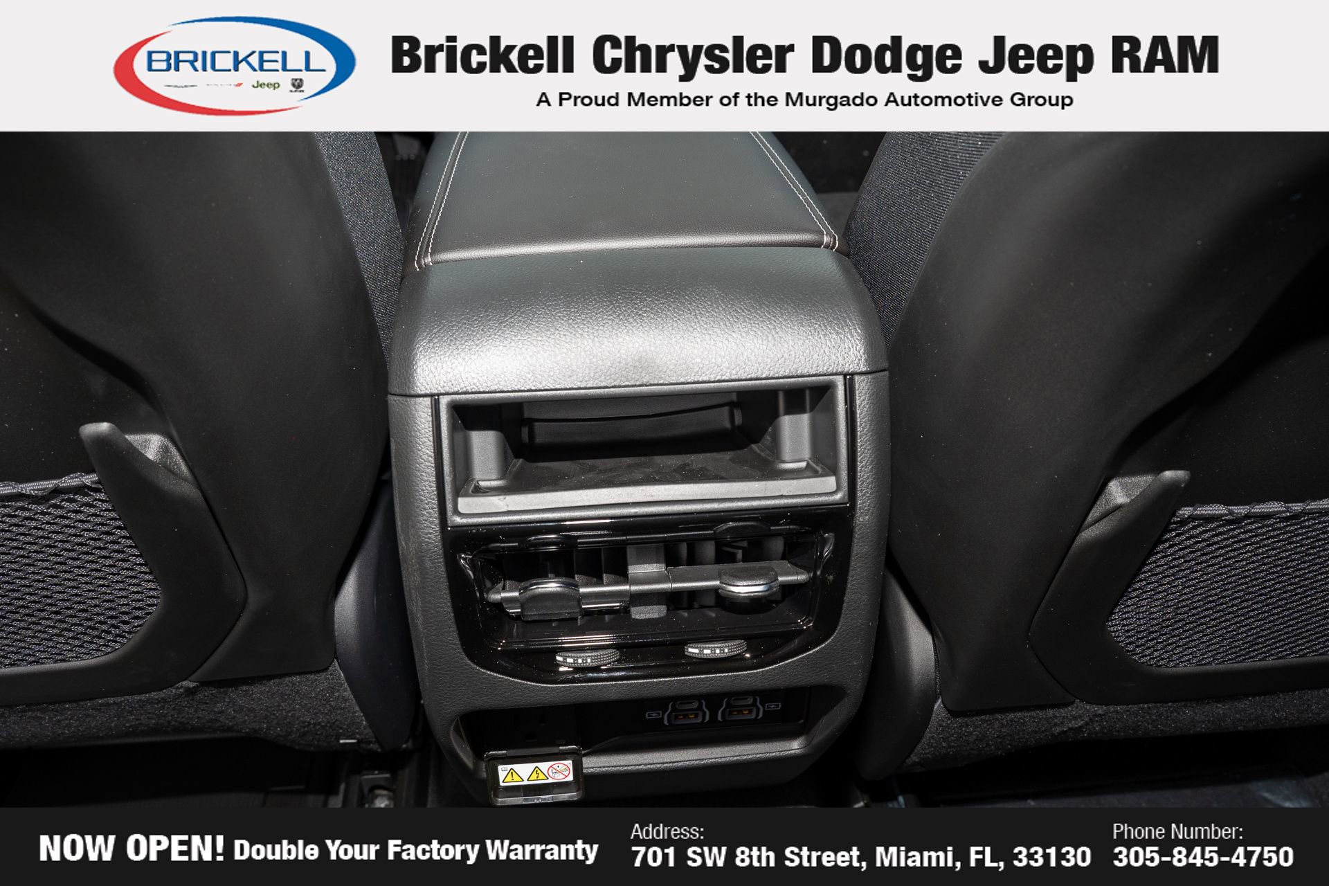 New 2025 Jeep Grand Cherokee Altitude image 19