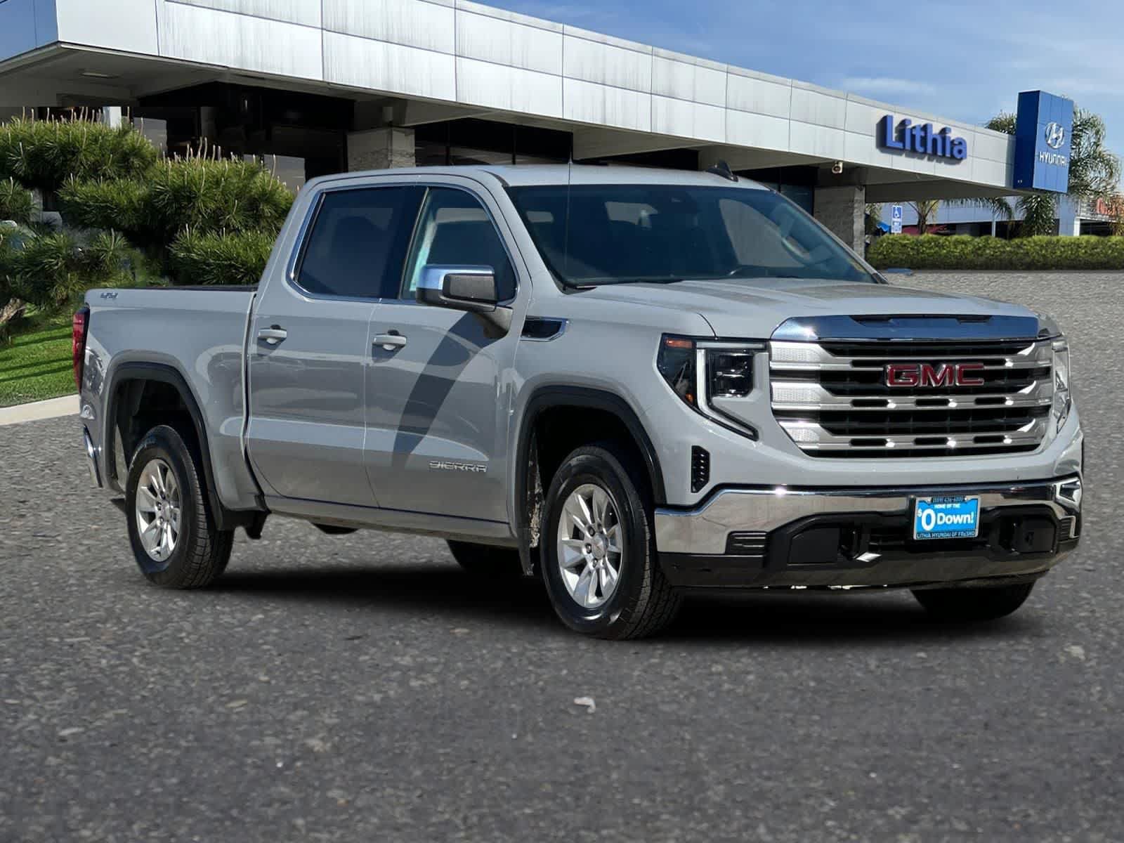Used 2024 GMC Sierra 1500 SLE AWD/4WD image 10