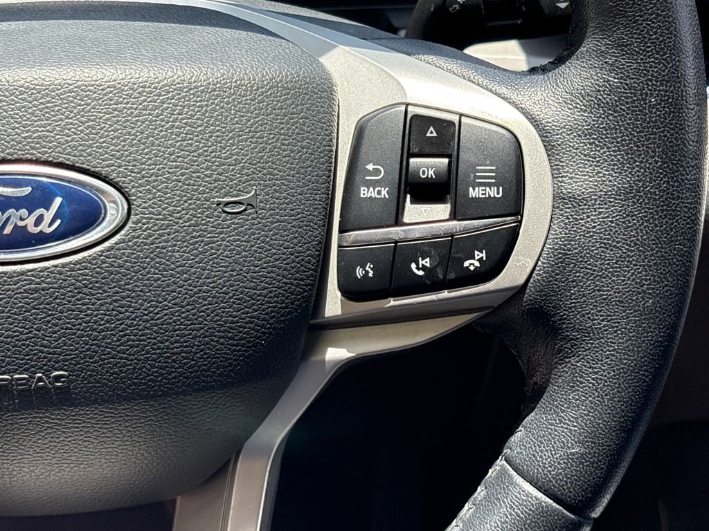 Certified 2023 Ford Explorer XLT w/ Equipment Group 202A RWD image 20