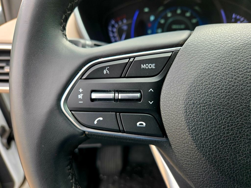 Used 2020 Hyundai Santa Fe SEL w/ Convenience Package image 15