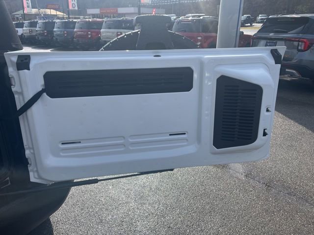 Used 2024 Ford Bronco Outer Banks image 10