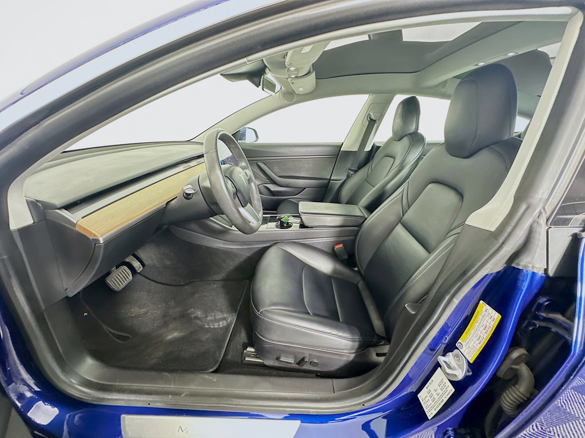 Used 2020 Tesla Model 3 Long Range image 13