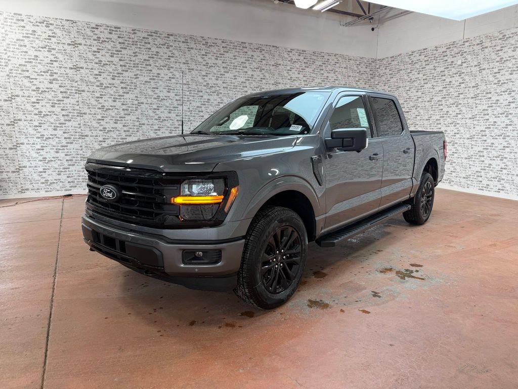 New 2026 Ford F150 XLT w/ Equipment Group 302A MID AWD/4WD image 3