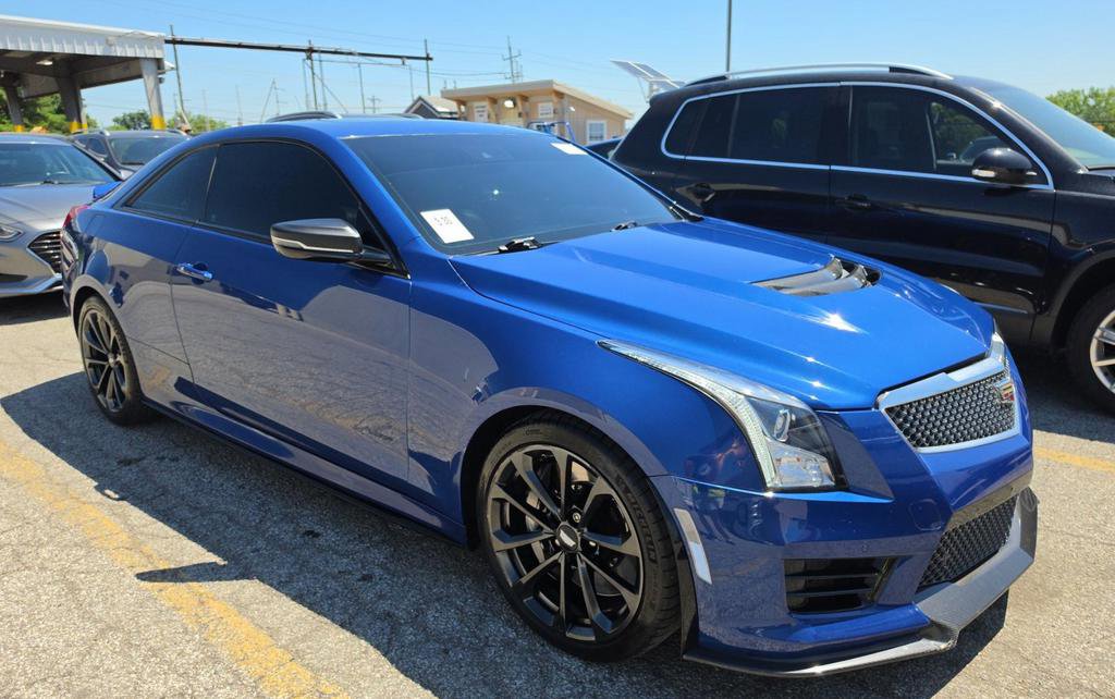 Used 2019 Cadillac ATS V w/ Luxury Package RWD image 3