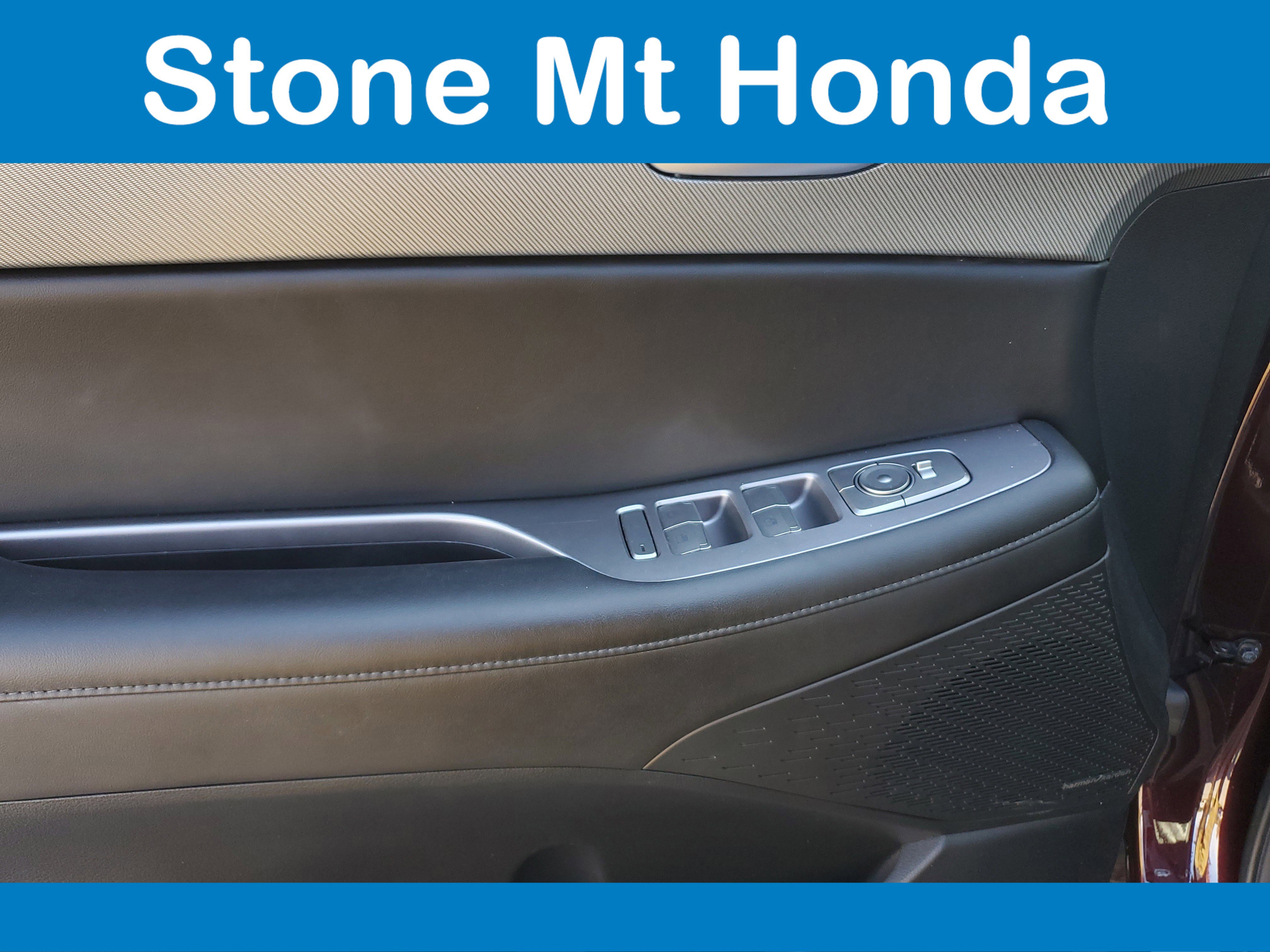 Used 2024 Hyundai Palisade SEL image 21